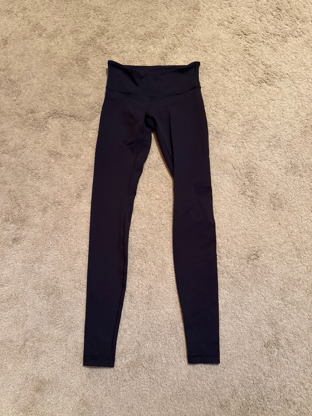 Lululemon black leggings size 2 (XS)